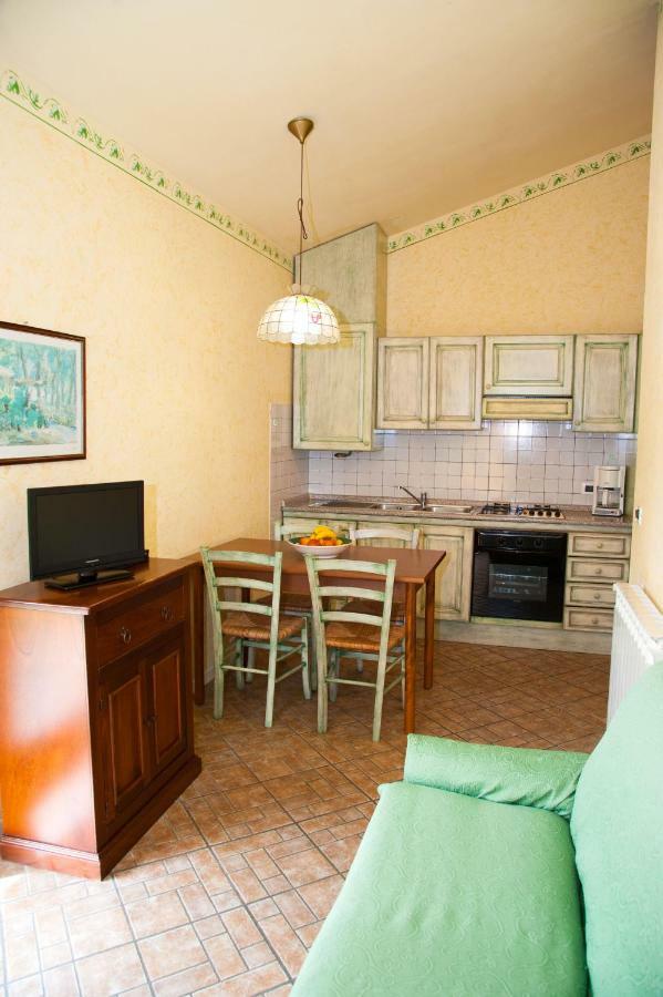 Residence Tourist Lucca Buitenkant foto