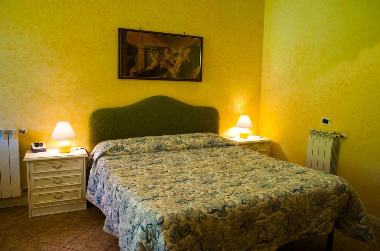 Residence Tourist Lucca Buitenkant foto